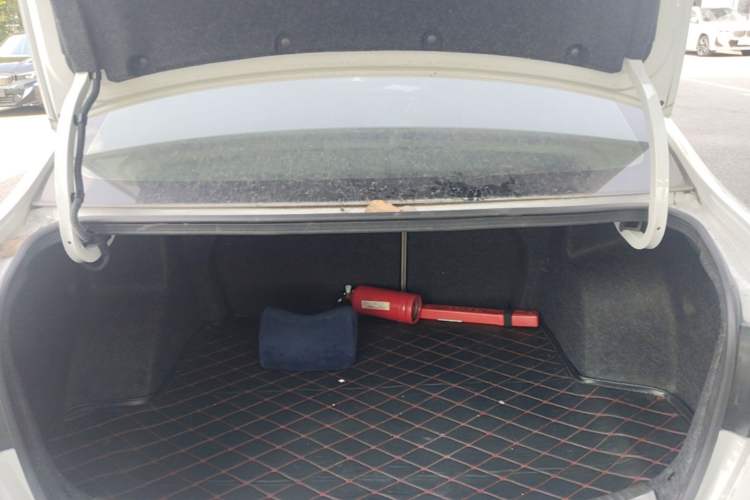 Used Buick GT 2017 15N Manual Elite Version Trunk