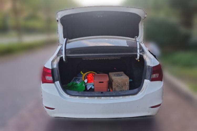 Used Buick GT 2017 15N Automatic Entry-Level Trim Trunk