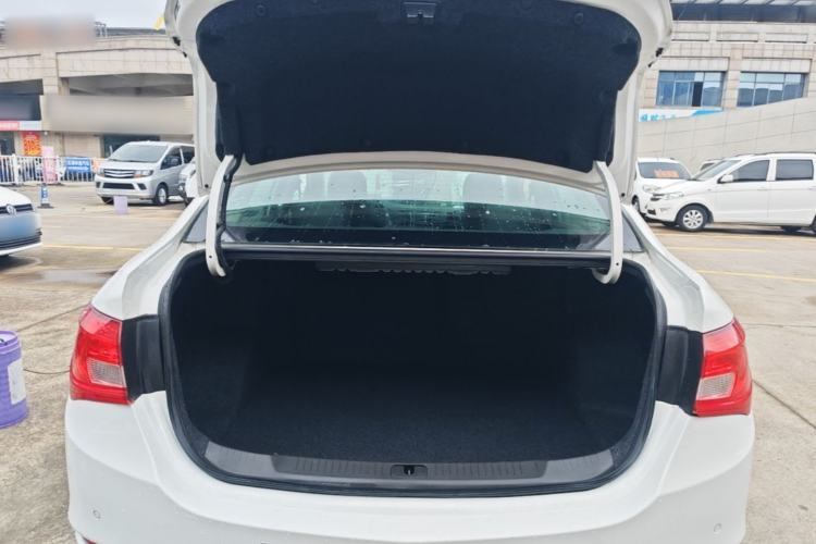 Used Buick GT 2017 15N Automatic Deluxe Edition Trunk