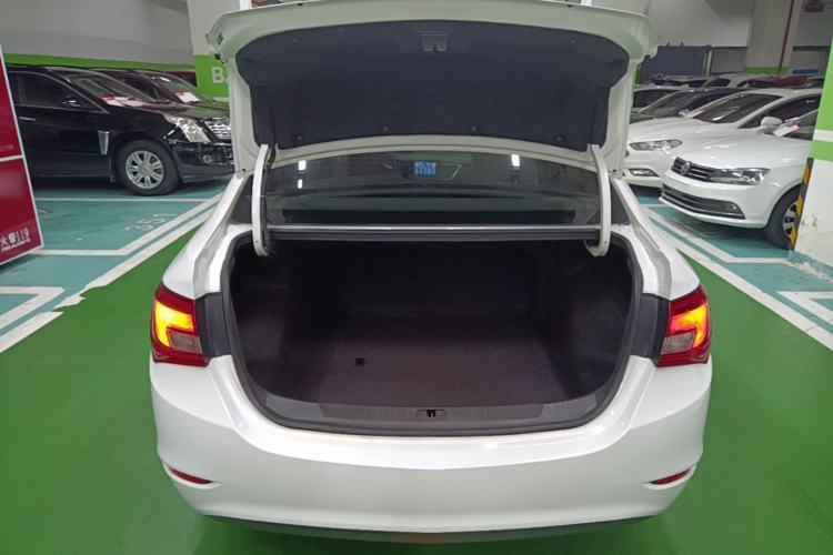 Used Buick GT 2017 15N Automatic Entry-Level Trim Trunk