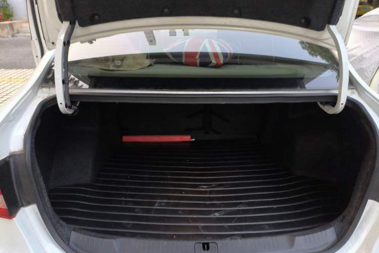 Used Buick GT 2017 15N Automatic Elite Version Trunk