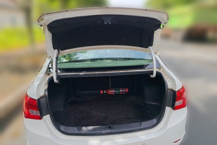 Used Buick GT 2017 15N Manual Elite Version Trunk