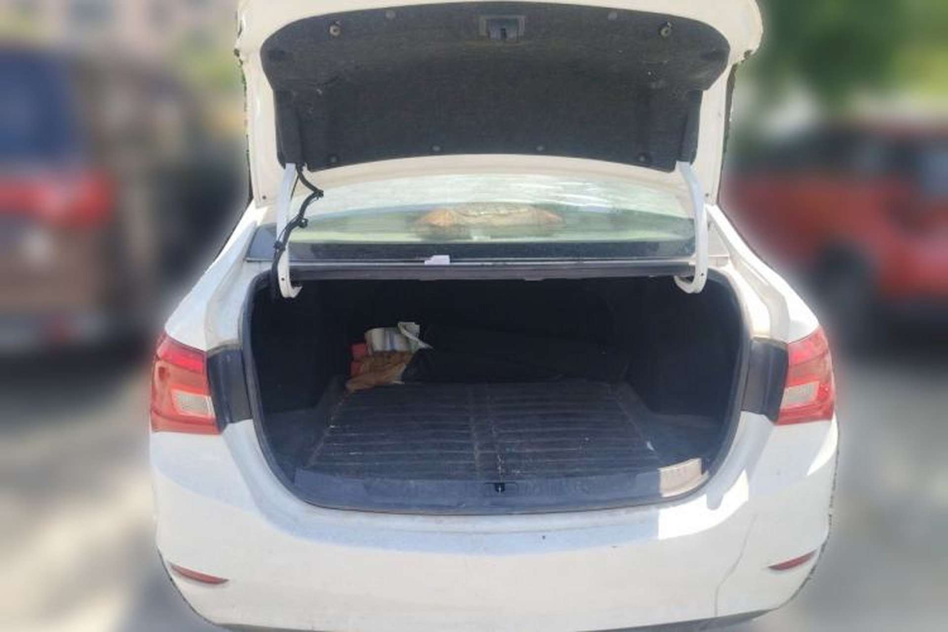 Used Buick GT 2017 15N Manual Entry-Level Trim Trunk
