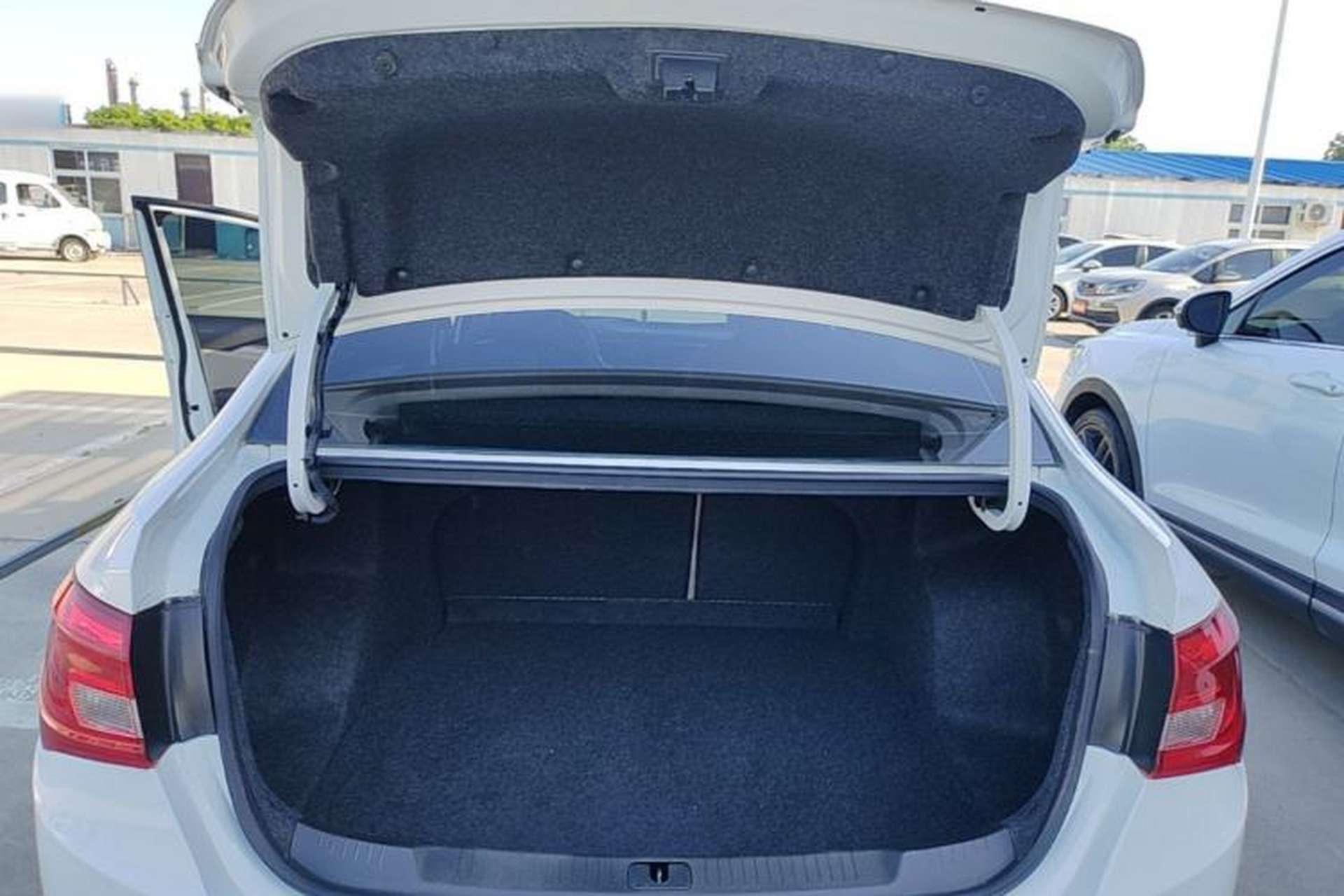 Used Buick GT 2017 15N Automatic Elite Version Trunk