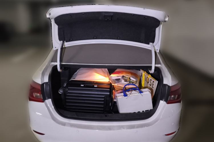 Used Buick GT 2017 15N Automatic Entry-Level Trim Trunk