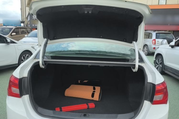 Used Buick GT 2017 15N Automatic Entry-Level Trim Trunk