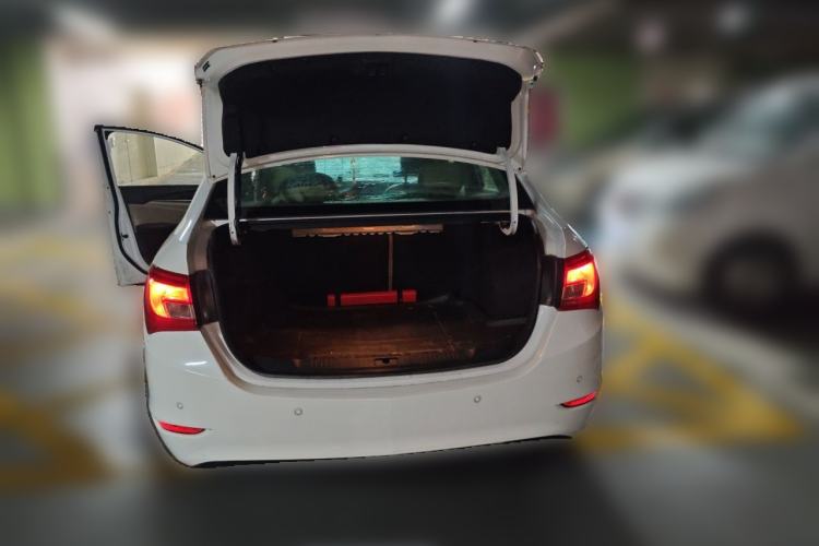 Used Buick GT 2017 15N Automatic Elite Version Trunk