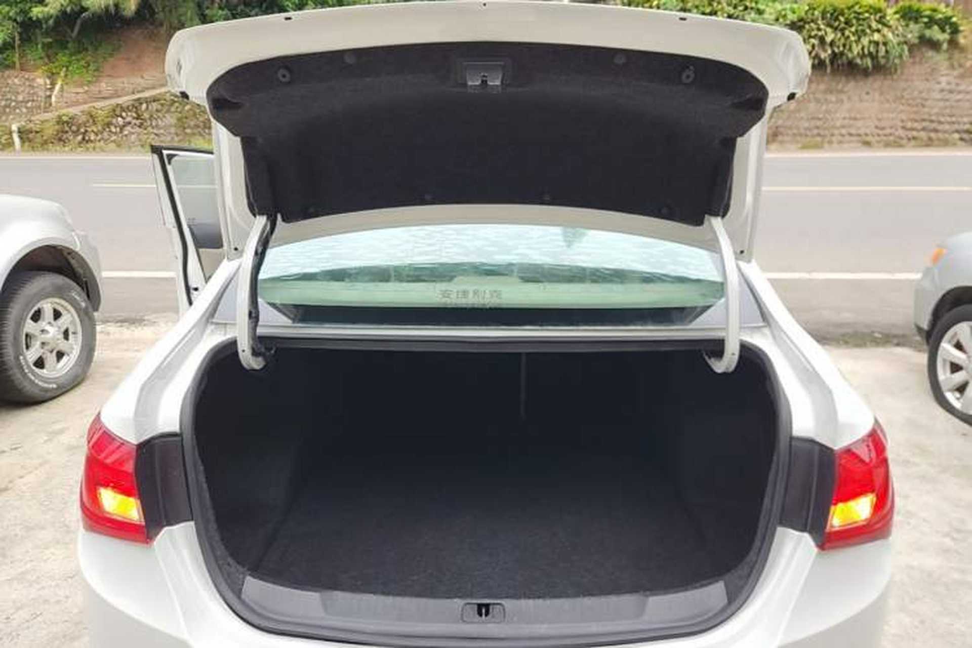 Used Buick GT 2017 15N Manual Elite Version Trunk