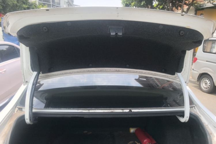 Used Buick GT 2017 15N Automatic Entry-Level Trim Trunk