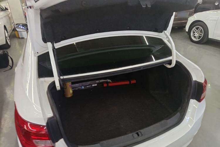 Used Buick GT 2017 15N Automatic Entry-Level Trim Trunk