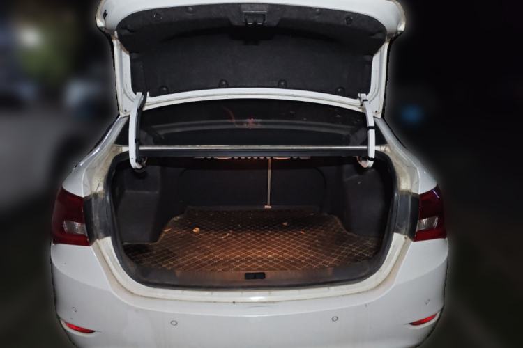 Used Buick GT 2017 15N Manual Elite Version Trunk