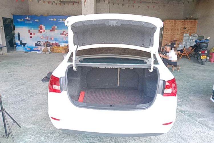 Used Buick GT 2017 15N Automatic Elite Version Trunk