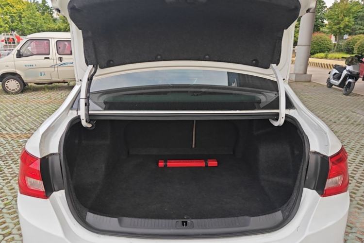 Used Buick GT 2017 15N Manual Elite Version Trunk