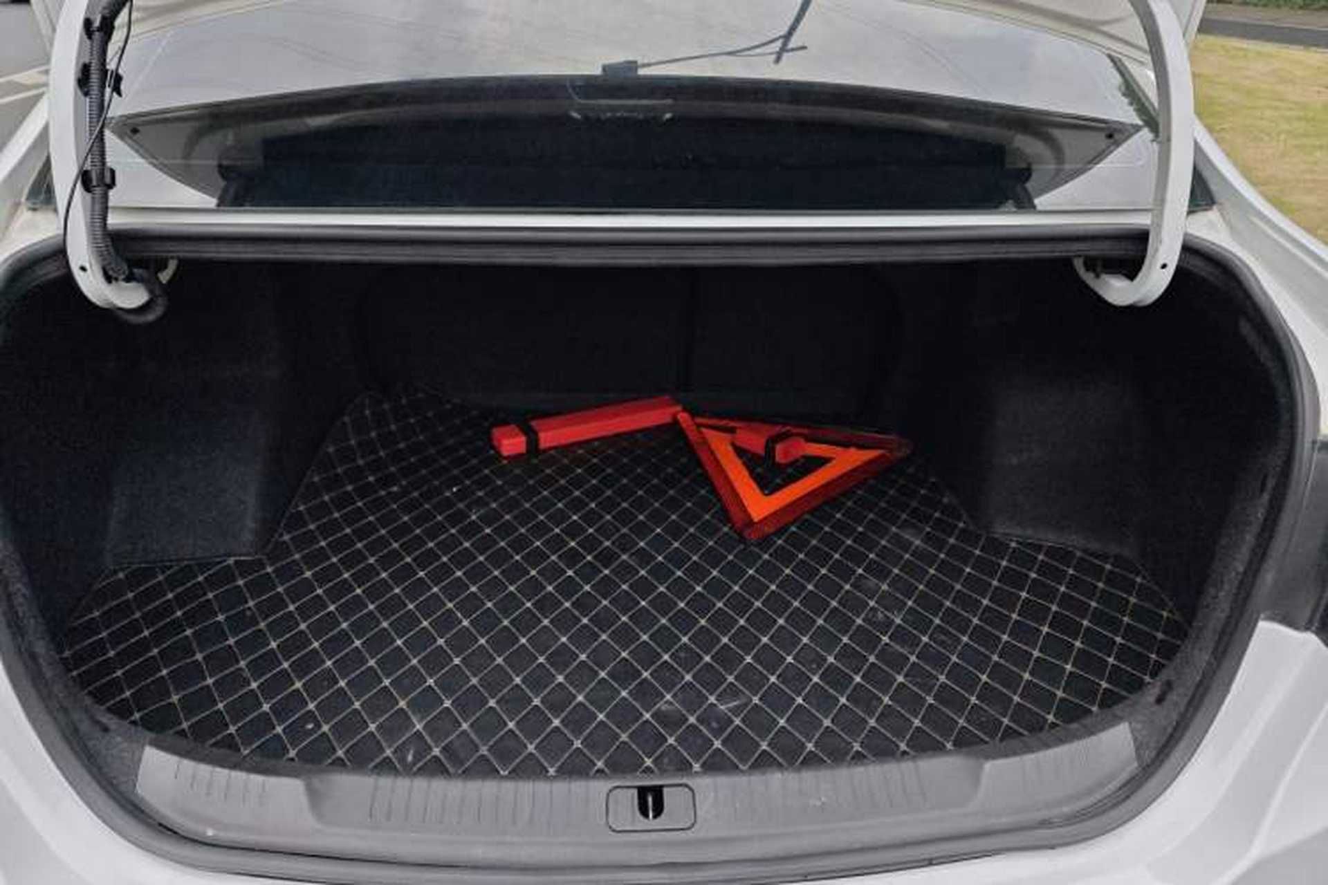 Used Buick GT 2017 15N Automatic Deluxe Edition Trunk