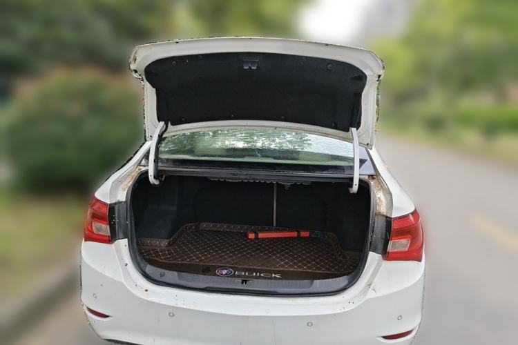 Used Buick GT 2017 15N Automatic Elite Version Trunk