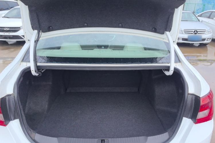 Used Buick GT 2017 15N Automatic Entry-Level Trim Trunk