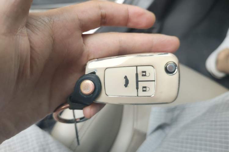 Used Buick GT 2017 15N Automatic Elite Version Vehicle Key