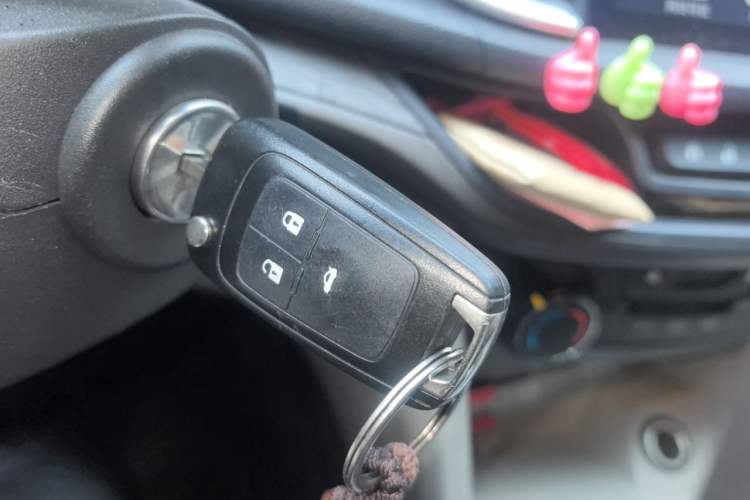 Used Buick GT 2017 15N Automatic Elite Version Vehicle Key