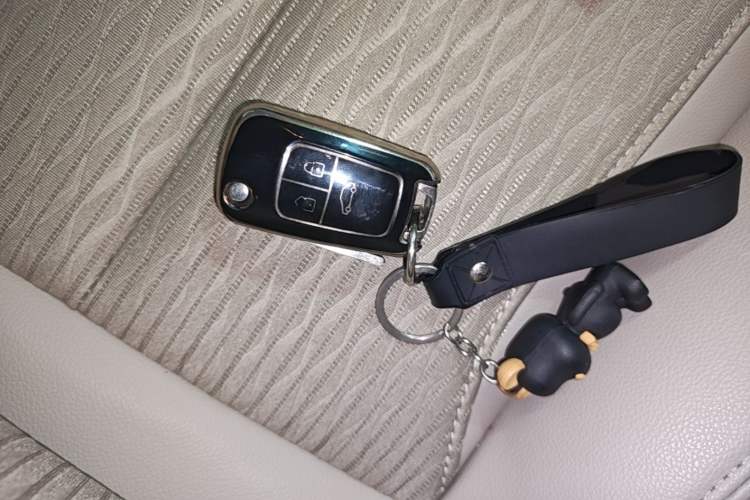 Used Buick GT 2017 15N Automatic Elite Version Vehicle Key