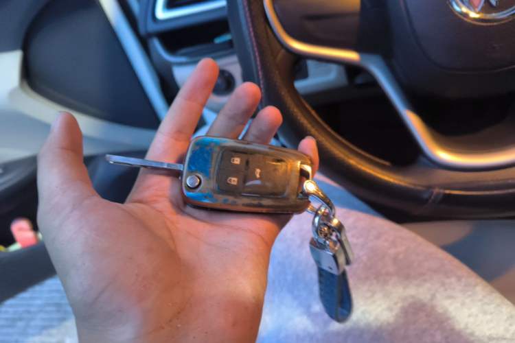 Used Buick GT 2017 15N Automatic Elite Version Vehicle Key