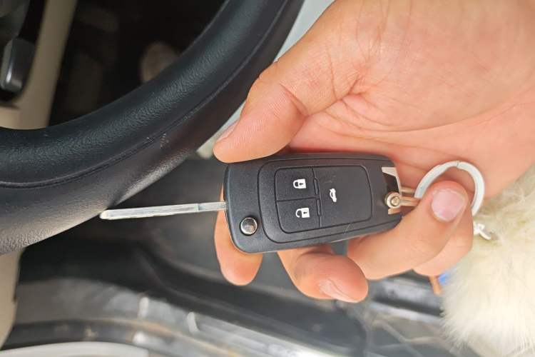 Used Buick GT 2017 15N Automatic Elite Version Vehicle Key