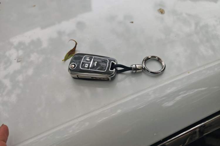 Used Buick GT 2017 15N Automatic Entry-Level Trim Vehicle Key