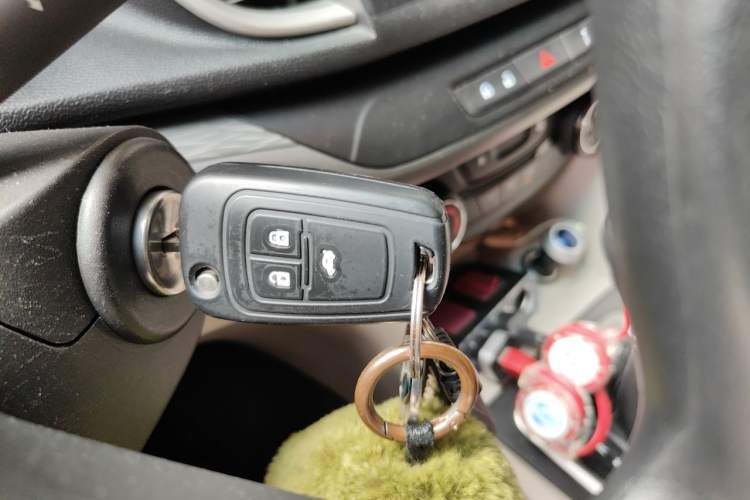 Used Buick GT 2017 15N Automatic Elite Version Vehicle Key