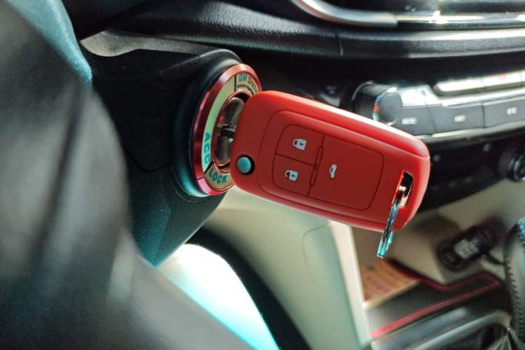 Used Buick GT 2017 15N Automatic Elite Version Vehicle Key