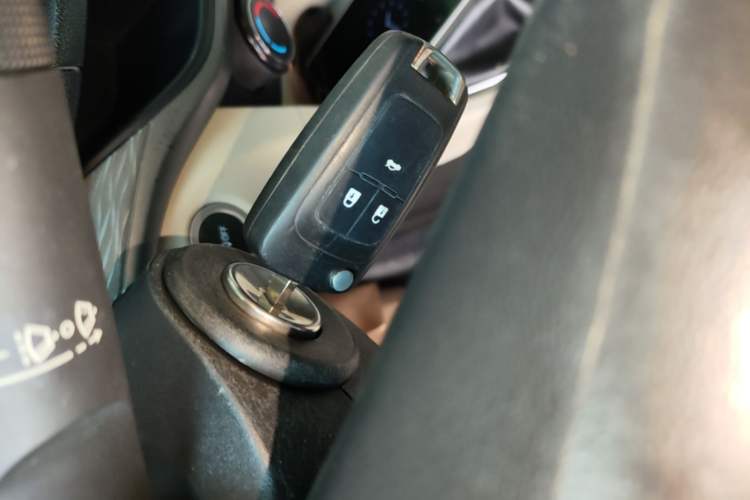 Used Buick GT 2017 15N Manual Elite Version Vehicle Key