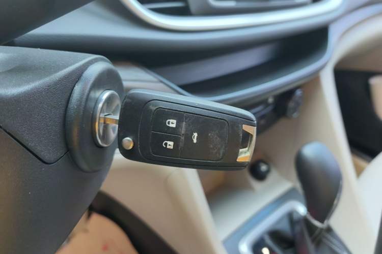 Used Buick GT 2017 15N Automatic Elite Version Vehicle Key