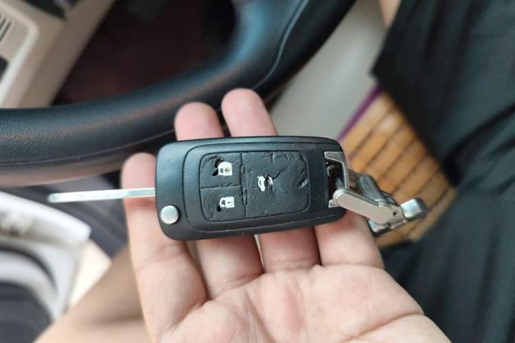 Used Buick GT 2017 15N Automatic Elite Version Vehicle Key