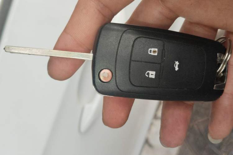 Used Buick GT 2017 15N Automatic Elite Version Vehicle Key