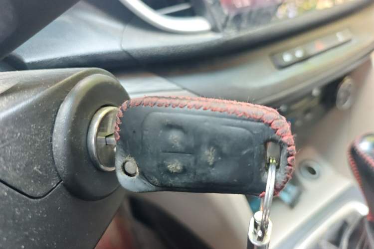 Used Buick GT 2017 15N Automatic Elite Version Vehicle Key