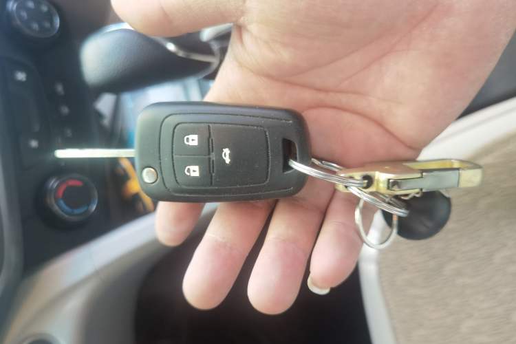 Used Buick GT 2017 15N Automatic Elite Version Vehicle Key