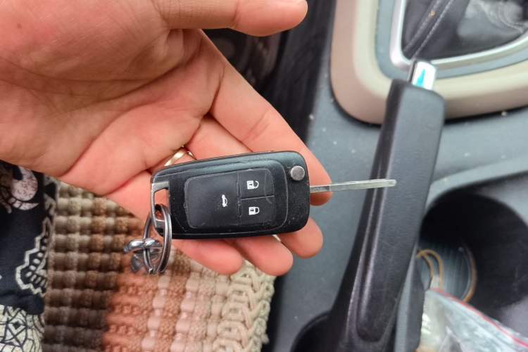 Used Buick GT 2017 15N Automatic Entry-Level Trim Vehicle Key