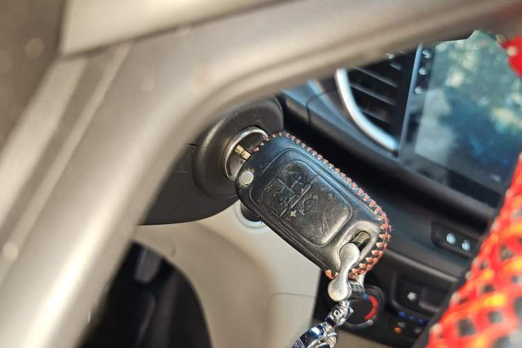 Used Buick GT 2017 15N Automatic Elite Version Vehicle Key