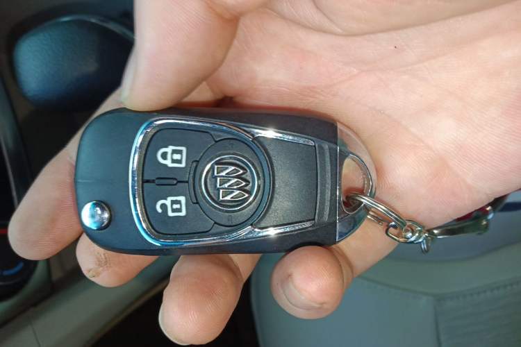 Used Buick GT 2017 15N Automatic Elite Version Vehicle Key