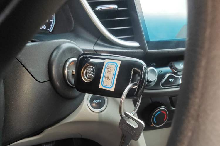 Used Buick GT 2017 15N Manual Elite Version Vehicle Key
