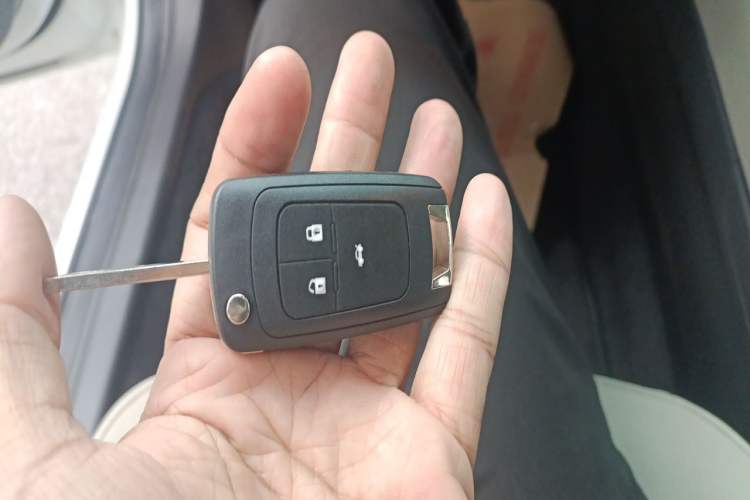 Used Buick GT 2017 15N Automatic Entry-Level Trim Vehicle Key