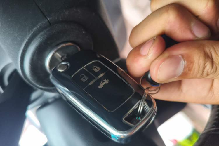 Used Buick GT 2017 15N Automatic Elite Version Vehicle Key
