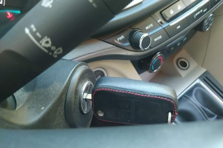 Used Buick GT 2017 15N Manual Elite Version Vehicle Key