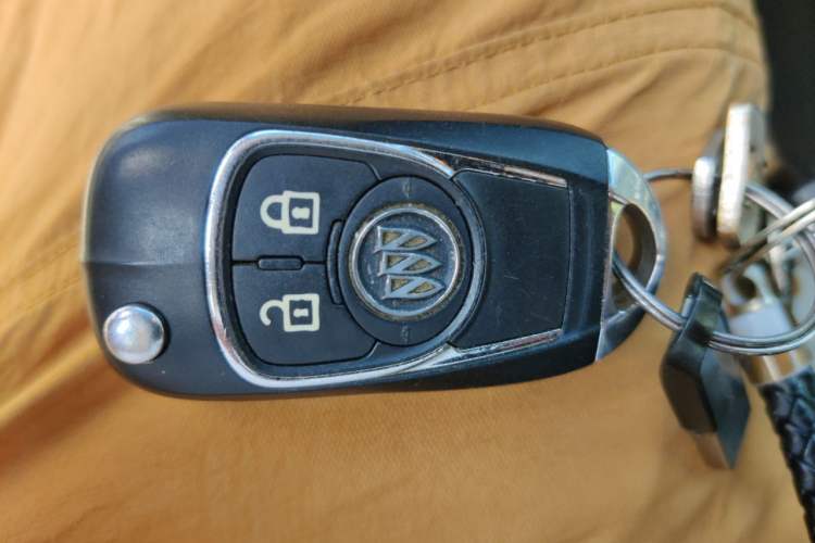 Used Buick GT 2017 15N Automatic Elite Version Vehicle Key
