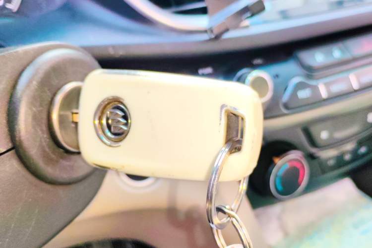 Used Buick GT 2017 15N Automatic Elite Version Vehicle Key