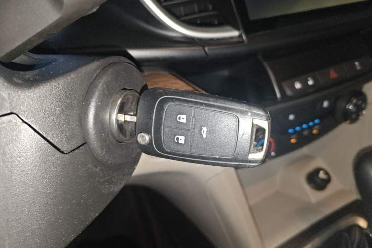 Used Buick GT 2017 15N Automatic Elite Version Vehicle Key