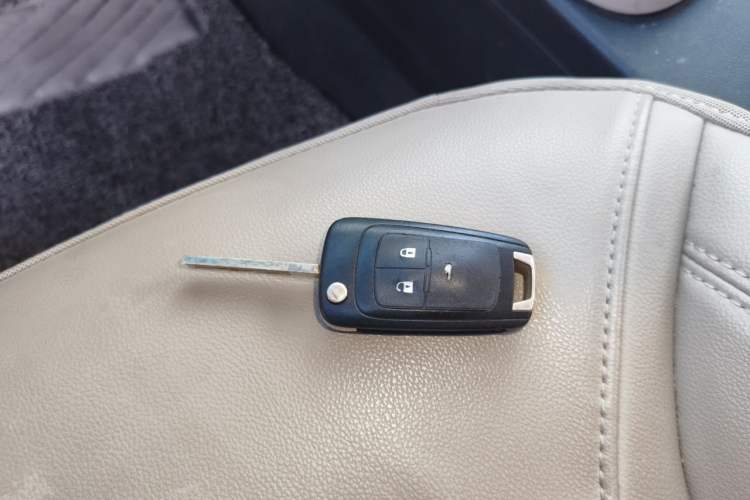 Used Buick GT 2017 15N Automatic Elite Version Vehicle Key