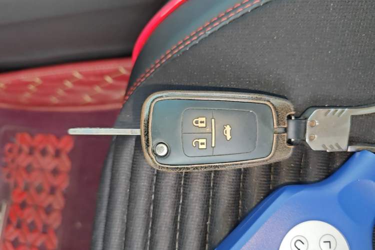 Used Buick GT 2017 15N Automatic Elite Version Vehicle Key