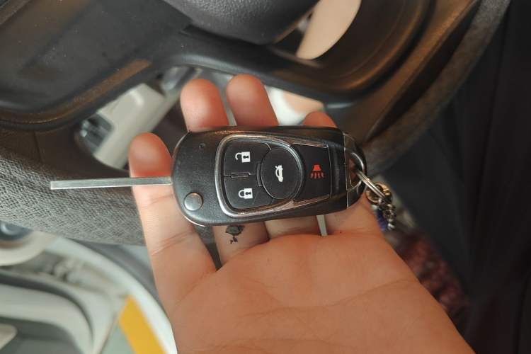 Used Buick GT 2017 15N Automatic Elite Version Vehicle Key