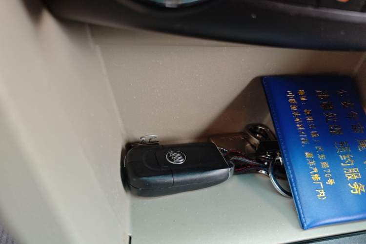 Used Buick GT 2017 15N Automatic Elite Version Vehicle Key