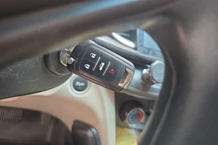 Used Buick GT 2017 15N Automatic Elite Version Vehicle Key