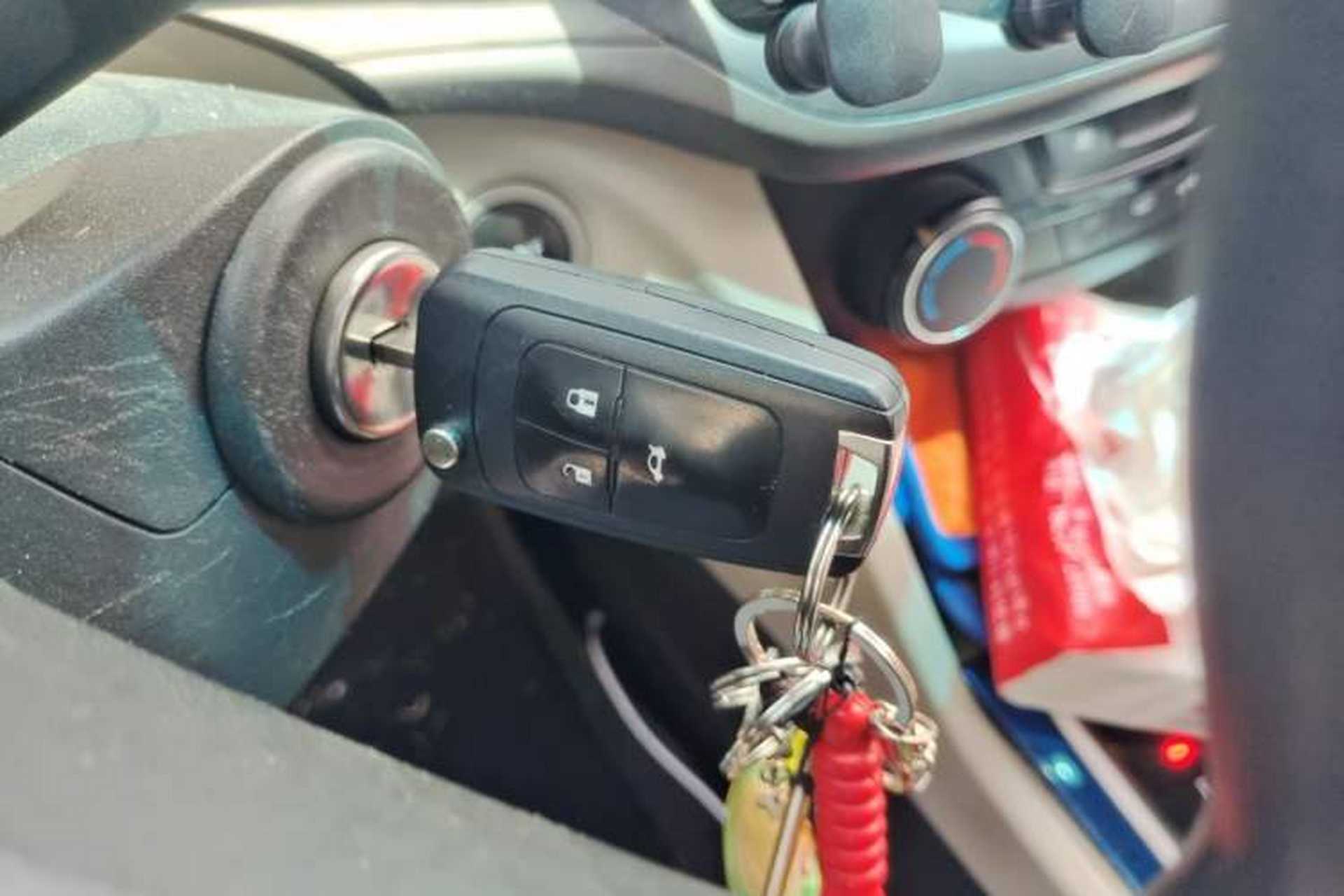 Used Buick GT 2017 15N Automatic Entry-Level Trim Vehicle Key